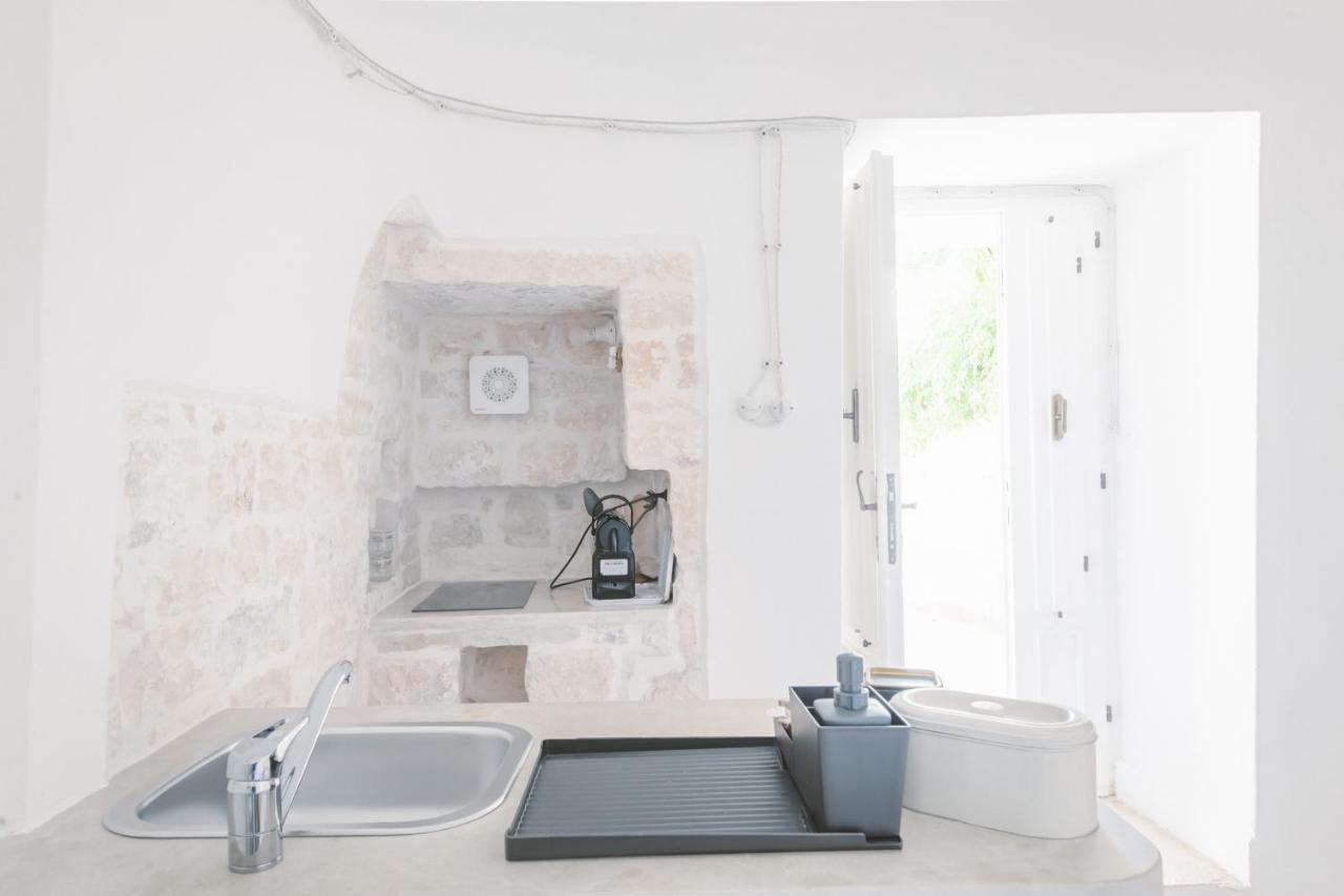 Trulli Harmonia Con Piscina - Αλμπερομπέλο Εξωτερικό φωτογραφία