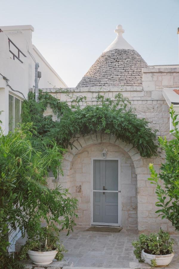 Trulli Harmonia Con Piscina - Αλμπερομπέλο Εξωτερικό φωτογραφία