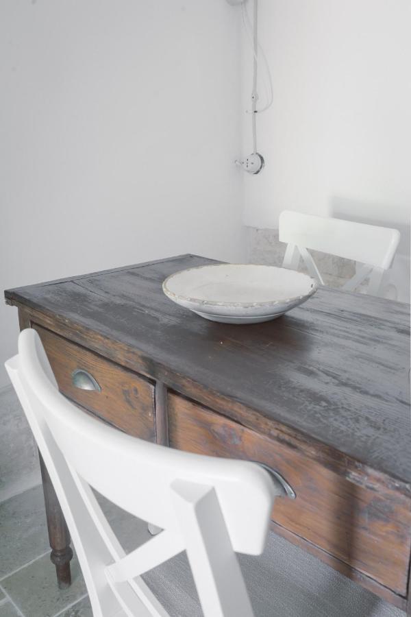 Trulli Harmonia Con Piscina - Αλμπερομπέλο Εξωτερικό φωτογραφία