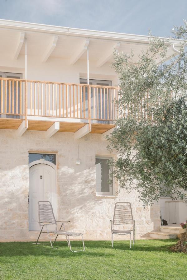 Trulli Harmonia Con Piscina - Αλμπερομπέλο Εξωτερικό φωτογραφία