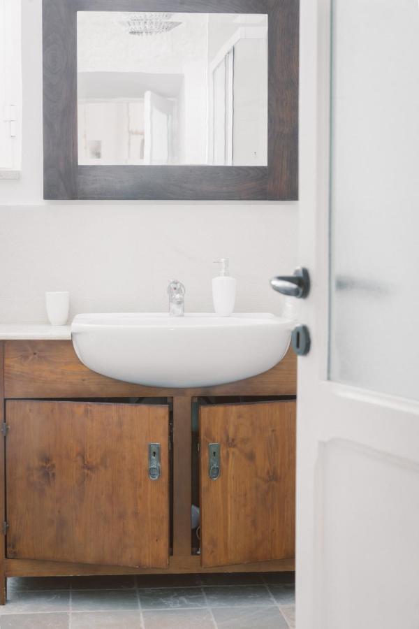 Trulli Harmonia Con Piscina - Αλμπερομπέλο Εξωτερικό φωτογραφία